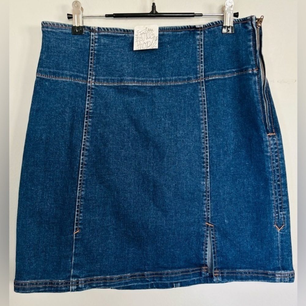 Free People Denim Mini Skirt S Stretch Blue Boho Casual Everyday Basic wardrobe